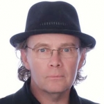 Steven Gustafson of 10,000 Maniacs