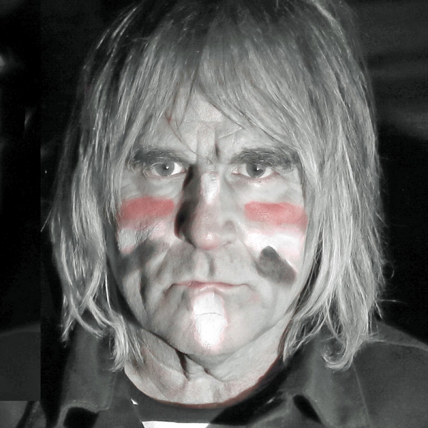 Mike Peters of The Alarm