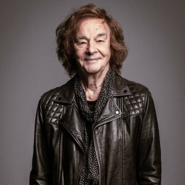 Zombies Lead Singer Colin Blunstone